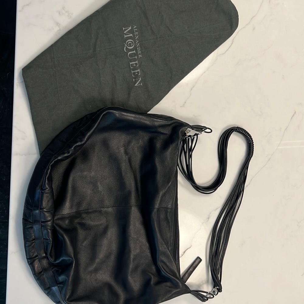 Vintage Alexander McQueen shoulder bag… good condition with dust cover.